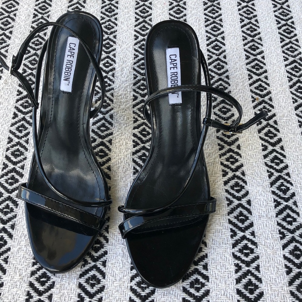 3/$35 Cape Robbin Heels